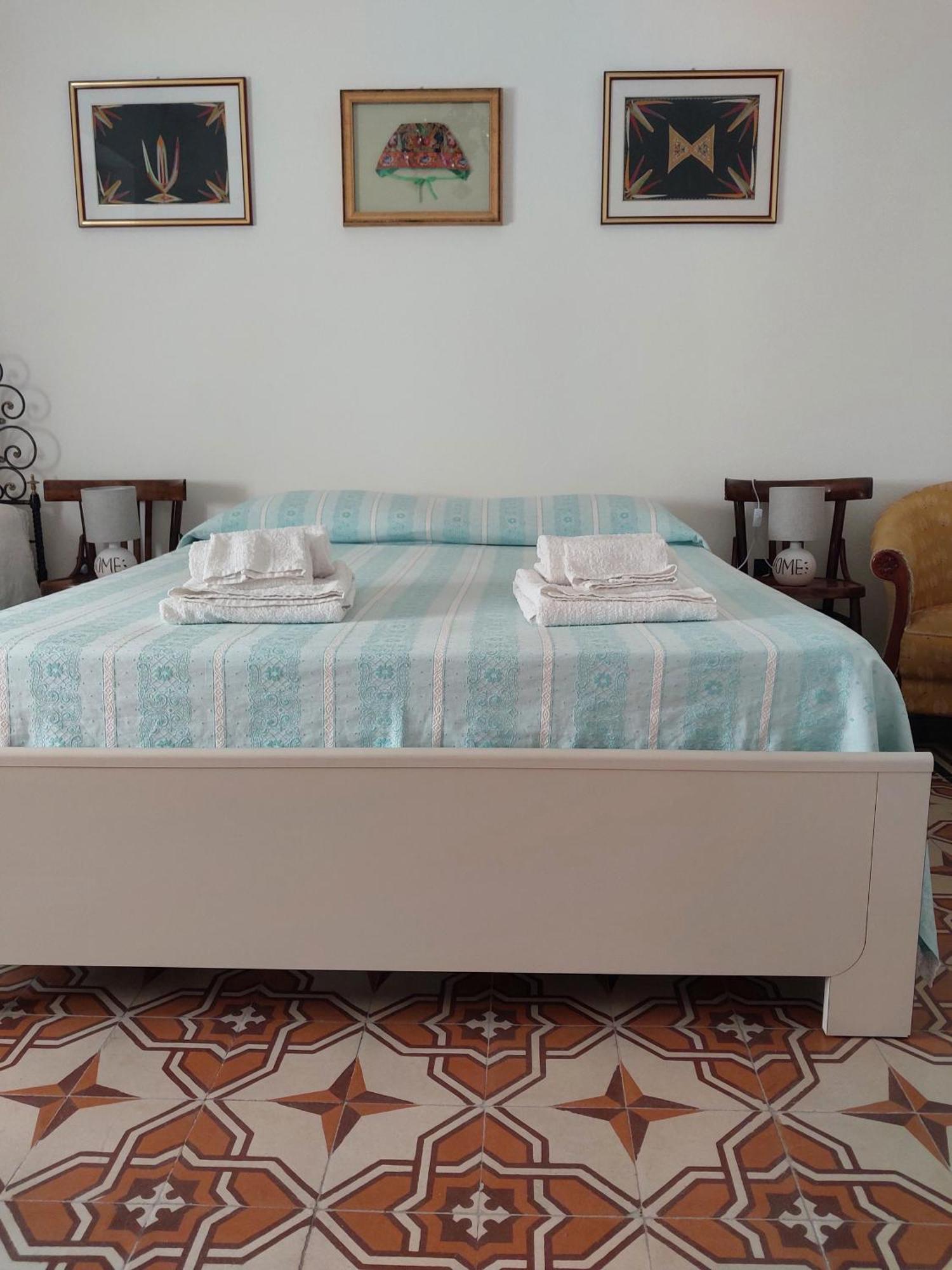 Welcomely - Casa Vacanze Zarinu Orgosolo Exterior foto