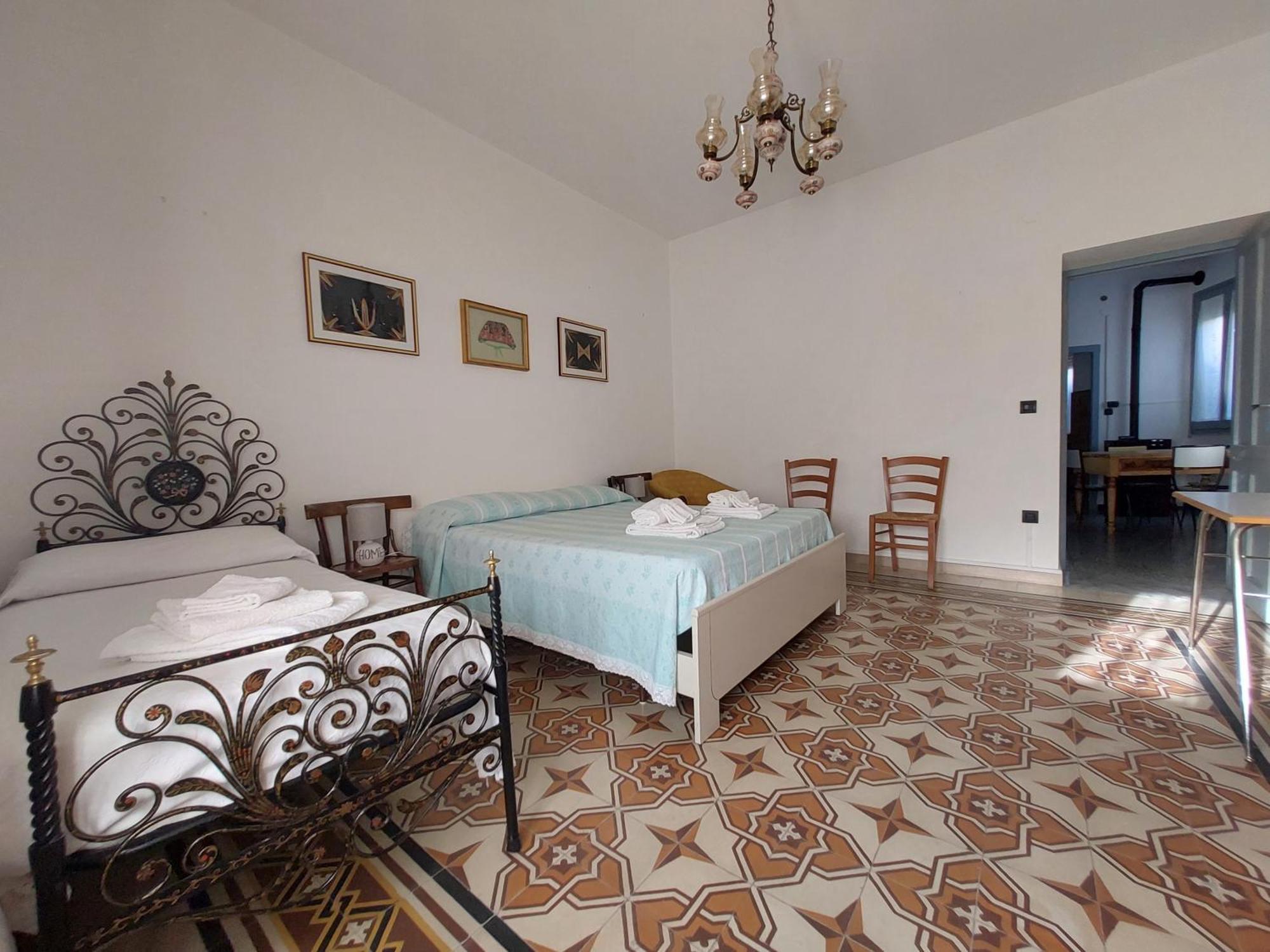 Welcomely - Casa Vacanze Zarinu Orgosolo Exterior foto
